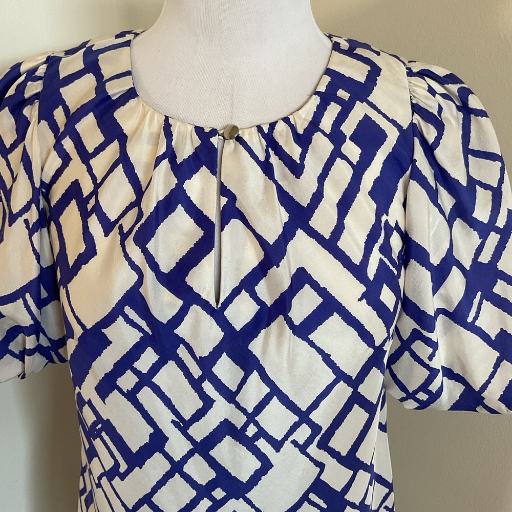 Banana Republic 100% Silk Puff Sleeve Top Geometric Print Small Office Chic - Picture 3 of 6